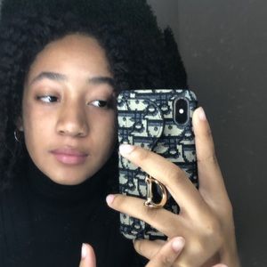 Meet your Posher, Kennedy